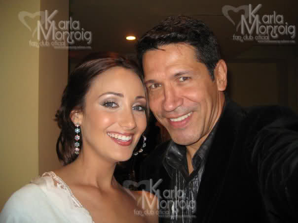 29cx8j4 - Karla Monroig