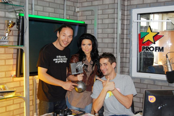  - Inna - Mtv Romania 2009