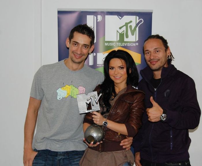  - Inna - Mtv Romania 2009