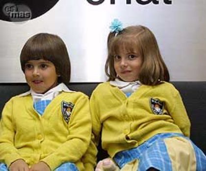 DanychatVivan_horiz_sello