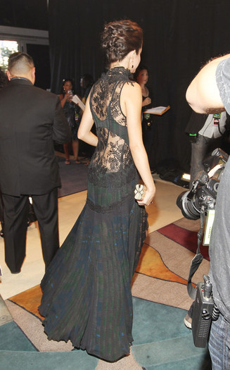 Selena+Gomez+2011+MTV+Video+Music+Awards+Red+tQ-JPpacwW9l - August 28th - 2011 MTV Video Music Awards
