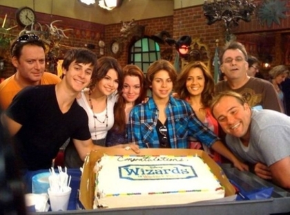 normal_01 - WOWP Cast Celebrating Thier Emmy Nomination
