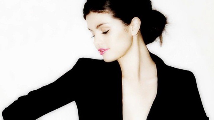 bscap0154 - Selena Gomez - People do forget hating hurts