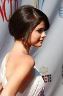 selena-gomez-75 - selena gomez