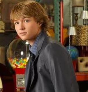 images (8) - sterling knight