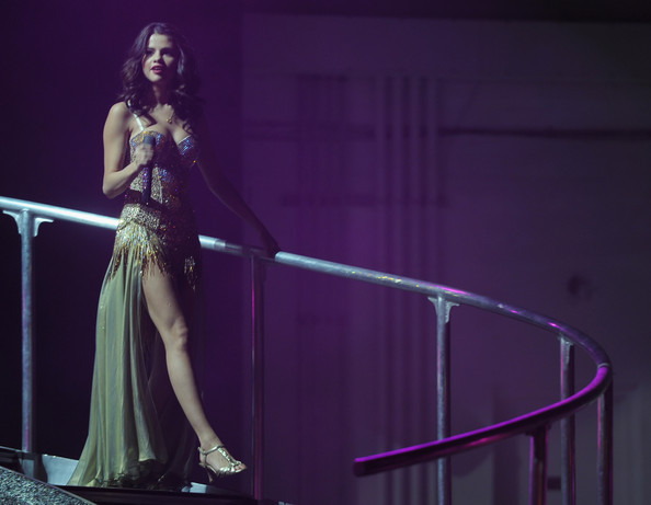 Selena+Gomez+Selena+Gomez+Scene+Concert+8IzN783MD4Ql - Performs at the PNC Bank Arts Center - Holmdel - New Jersey