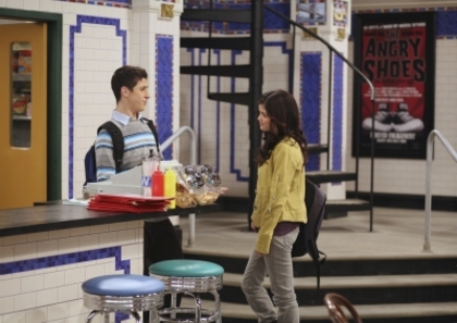 normal_03 - Wizards of Waverly Place Season 1 Episode 01 02 - First Kiss