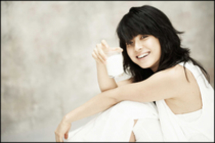 Song Ji Hyo (23)