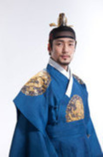  - O-02 Regele Sukjong