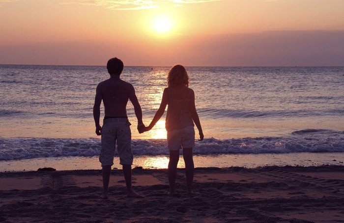love_is____by_amoviescript-d47bs2w