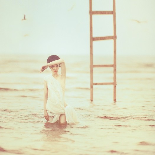 muse_by_oprisco-d48m9ec - Poze artistice