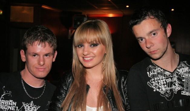 304189_255003764533094_254956224537848_852574_5550890_n