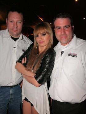 316433_255002887866515_254956224537848_852541_5235949_n - alexandra stan
