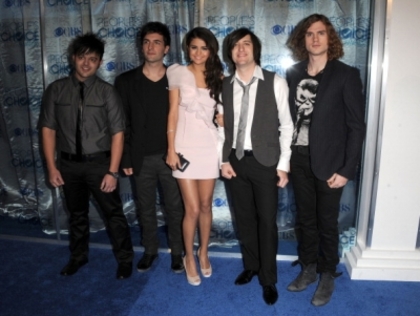 normal_092 - 5 01 2011 People Choice Awards