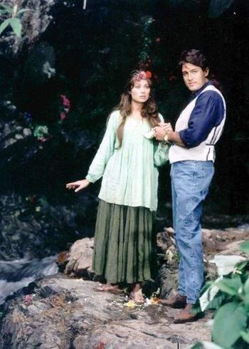 Esmeralda_1237144582_3_1997