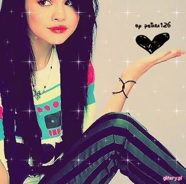 47221742_RSERFOYKJ - selena gomez