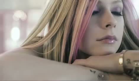 Avril Lavigne - Wild Rose 0003 - Capturi - in - trecerea - timpului