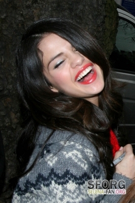 normal_012 - APRIL 7TH - Leaving the Wizards of Waverly Place event in London - UK