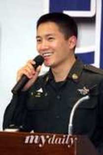  (17) - 1 Ji Sung  Suro