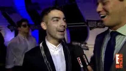 bscap0016 - 2011 VMAs Joe Jonas