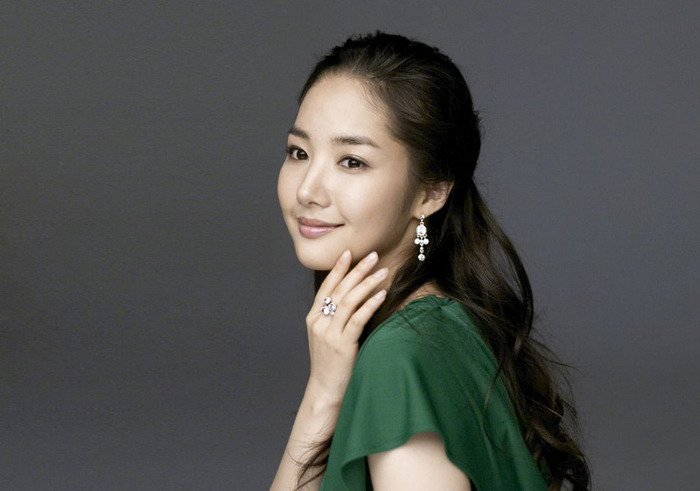 park min young 11