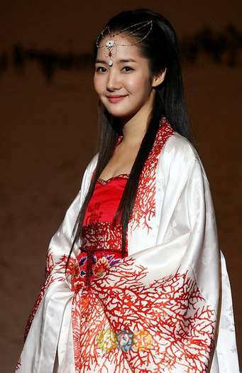 Park-Min-Young 46