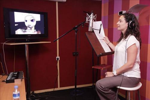 Ceyda - x - Ceyda dubland o voce pentru un film de animatie