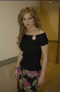 4703468viym6 - Ana Patricia Rojo