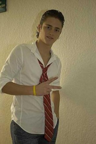 EFVclPSATuh17ZrQ - Diego Bustamante