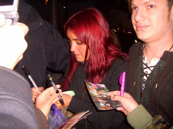4i4t6ogmv2uu7zh9 - Dulce Maria