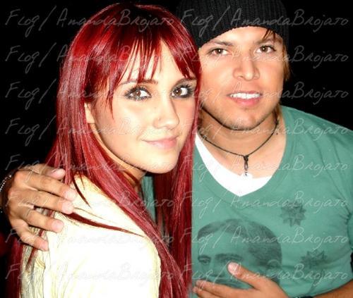 102378471df1 - Dulce Maria