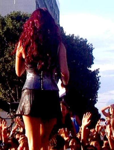 124024458ct9 - Dulce Maria