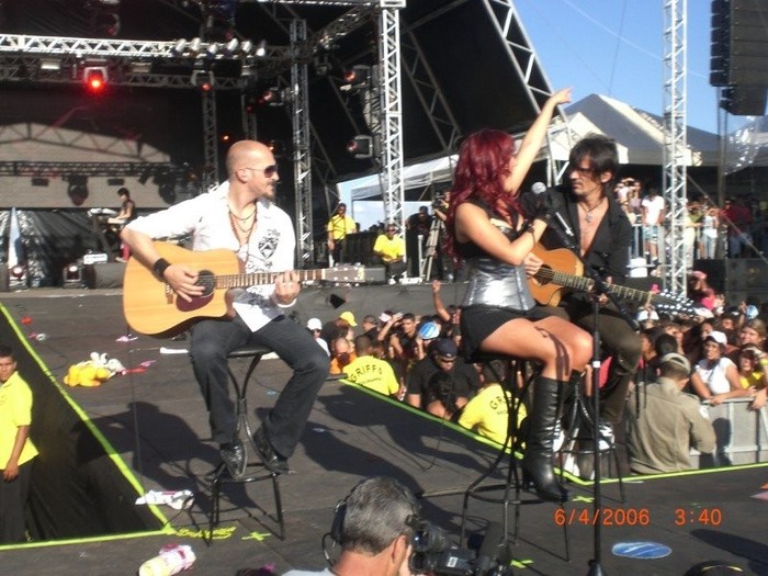 atgaaaak1sdne04xd0hkvvvrl7 - Dulce Maria