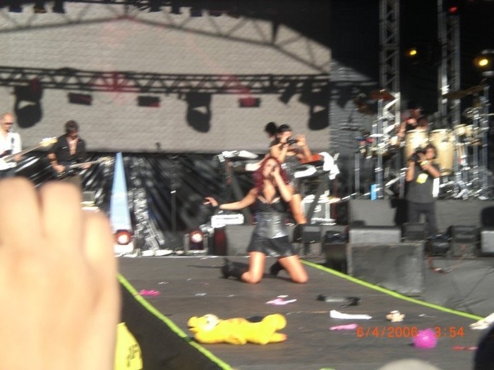 atgaaabukb9ysjog2ragytzlc0 - Dulce Maria