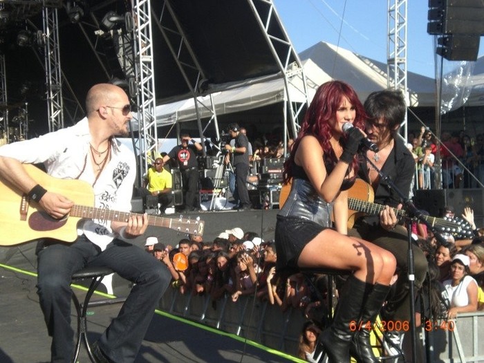 atgaaadrhjyhozsqk0z4lhytv9 - Dulce Maria