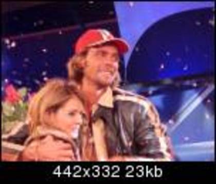 q8iloh4b7qszbhnl7bt.th - Grettell Valdez