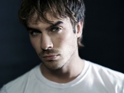 Ian-Somerhalder-3-JR9DENI27Q-1024x768-300x225 - Ian Somerhalder