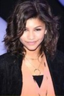 47490281_EANPMHPFX - Zendaya Coleman