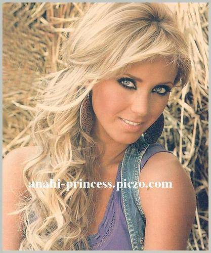 30280610_KQTVNLMMV - Anahi