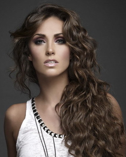 42203450_WPEMZCMTM - Anahi