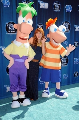 2 - 0    August 3rd-Phineas and Ferb Across The 2nd Dimension Premiere 0