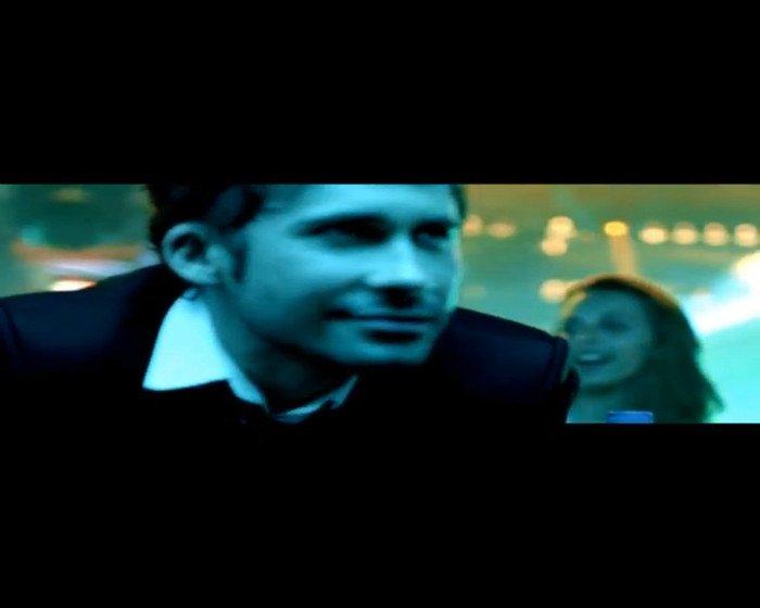 44662548_MLUXUVWRB - Dan Balan-freedom