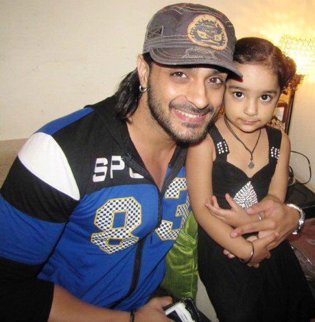302915_144301725664647_107406352687518_237918_46608188_n - sooper angad hasija