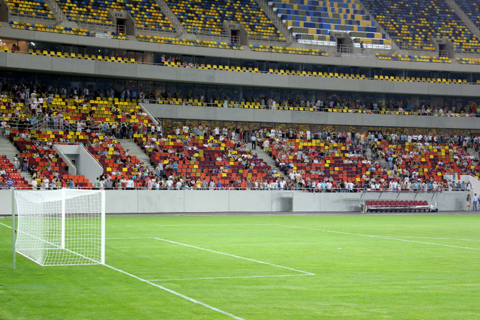 - NATIONAL ARENA (38) - STADIONUL ARENA NATIONALA