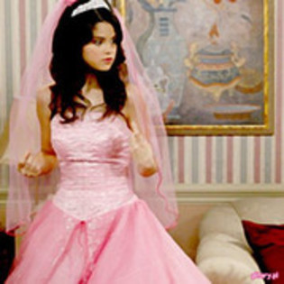 47394443_IWJHPLFXF - cea mai scumpa si adorabiilaa persoana din luummeee-LOVE333