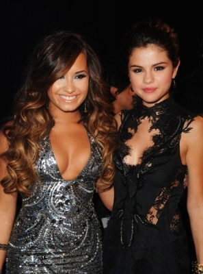normal_255 - 28 08 2011 MTV Video Music Awards