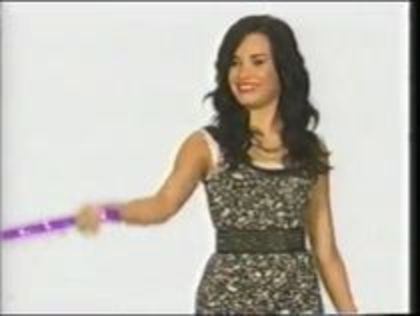 005 - Demi Lovato Intro 2