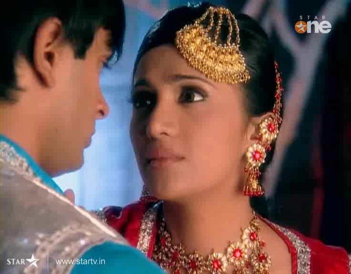 194146_197140650308039_154546784567426_594710_5465938_o - xxKaran  si Shilpaxx