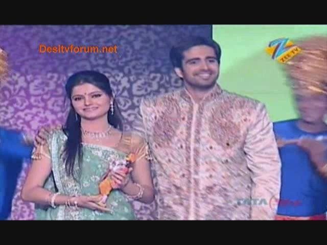 264274_138844186193908_100002049814578_257874_4855576_n - xxRubina Dilaik si Avinash Sachdevxx