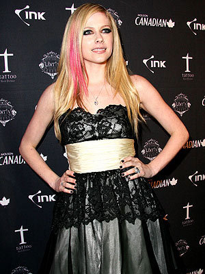 coafuri si tunsori Avril Lavigne poze - Avril Lavigne